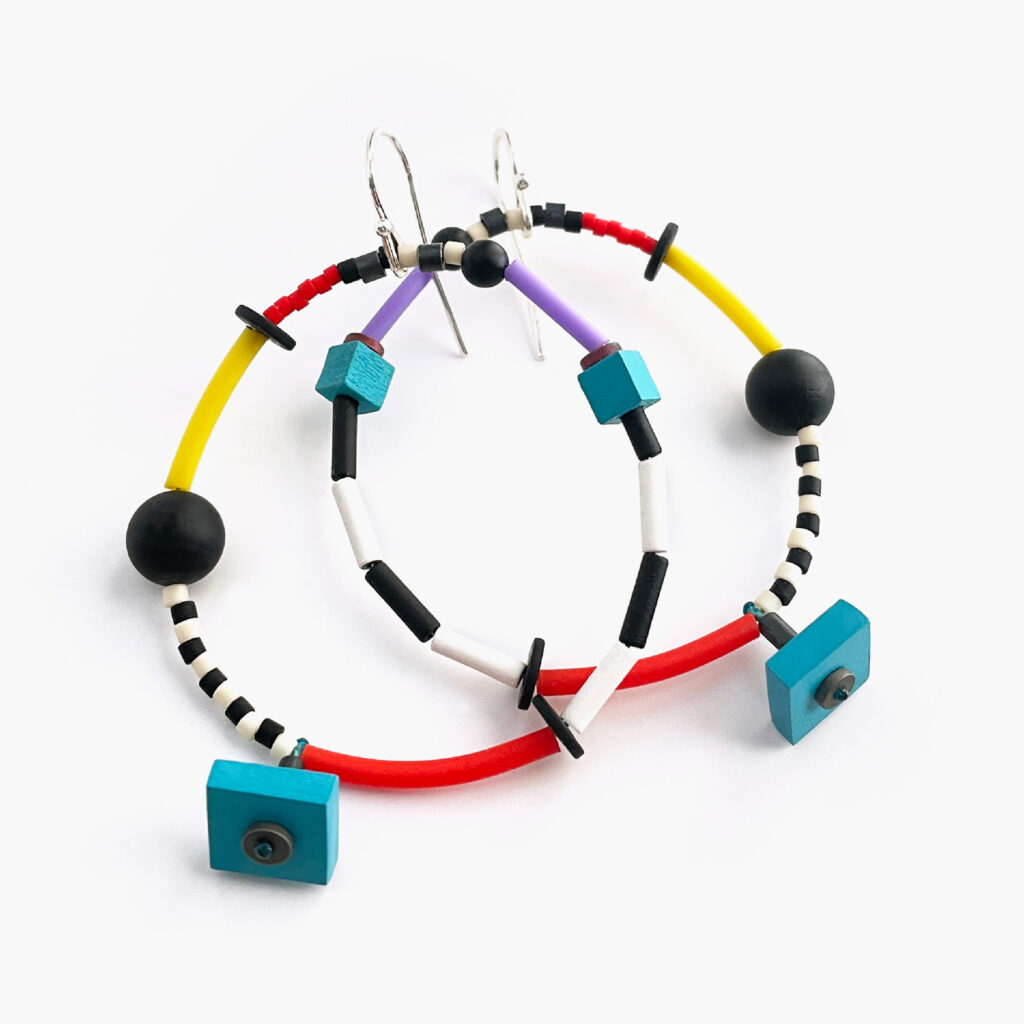 Multicolor hoop earrings with beads and geometric wooden details